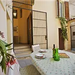 Casa Maria Vittoria
