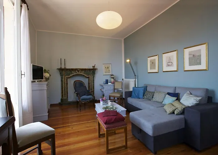 Casa Maria Vittoria 別荘 カンネロ・リヴィエーラ